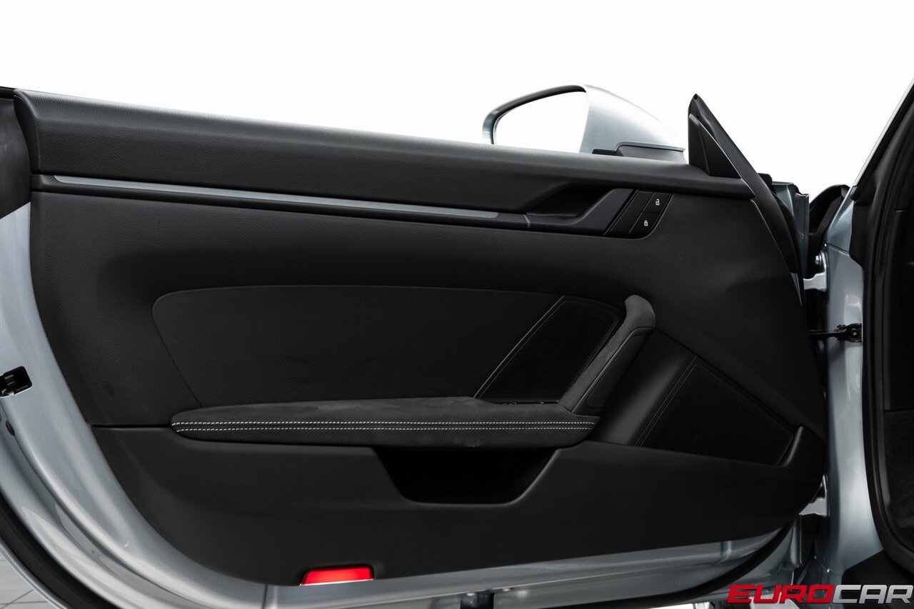 2022 Porsche 911 GT3 *FRONT AXLE LIFT * ADAPTIVE SPORT SEATS PLUS*   - Photo 25 - Costa Mesa, CA 92626