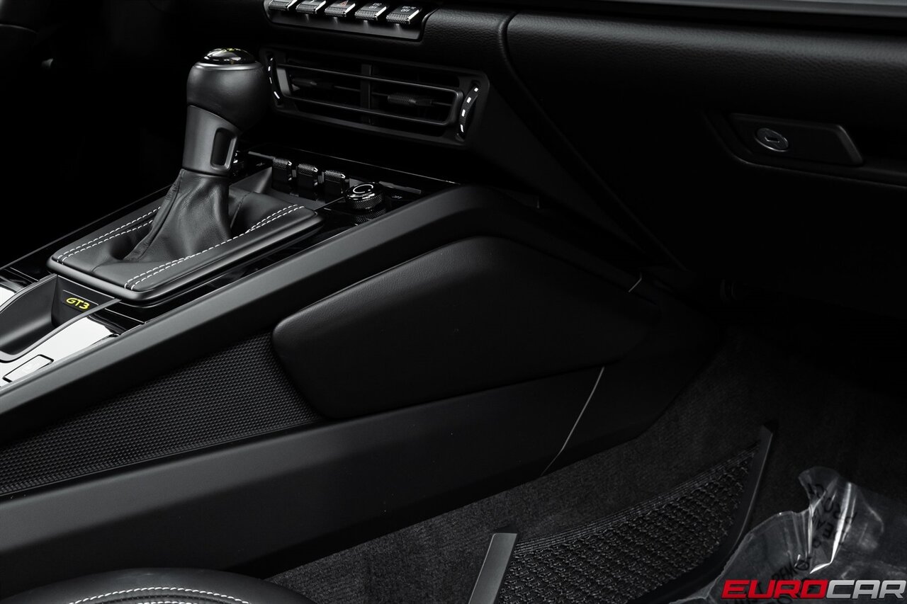 2022 Porsche 911 GT3 *FRONT AXLE LIFT * ADAPTIVE SPORT SEATS PLUS*   - Photo 36 - Costa Mesa, CA 92626