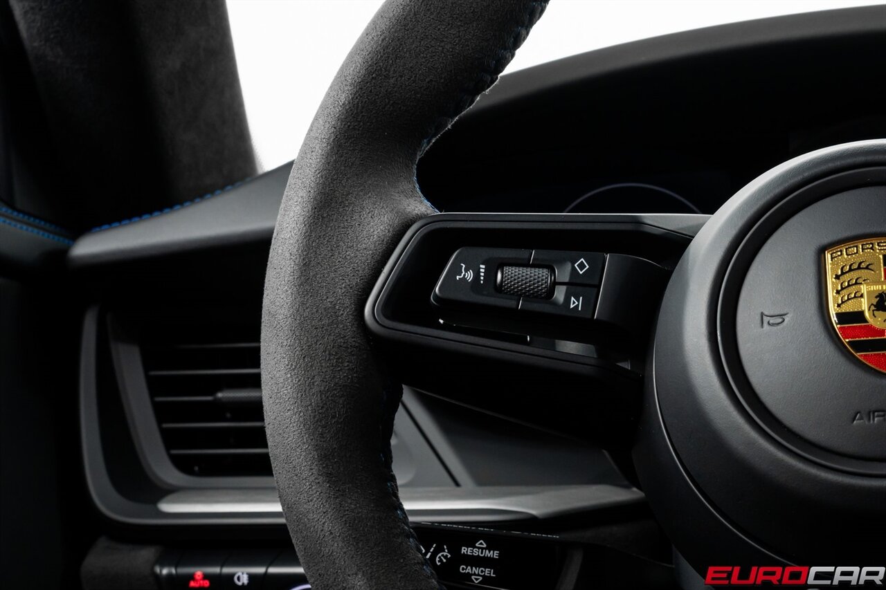 2022 Porsche 911 GT3 *CARBON FIBER BUCKET SEATS * FRONT AXLE LIFT * FRONT PPF* - Photo 33 - Costa Mesa, CA 92626