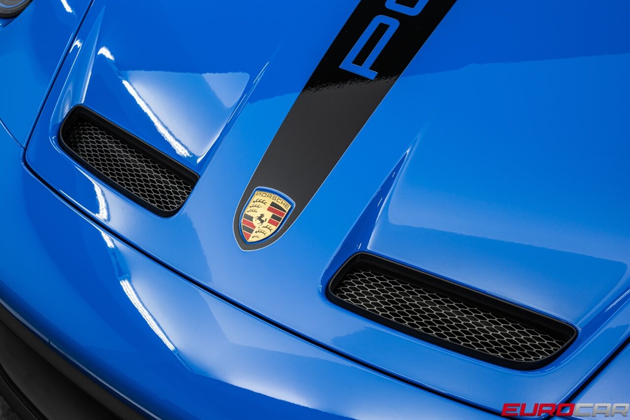 2022 Porsche 911 GT3 *CARBON FIBER BUCKET SEATS * FRONT LIFT * FRONT PPF* - Photo 11 - Costa Mesa, CA 92626