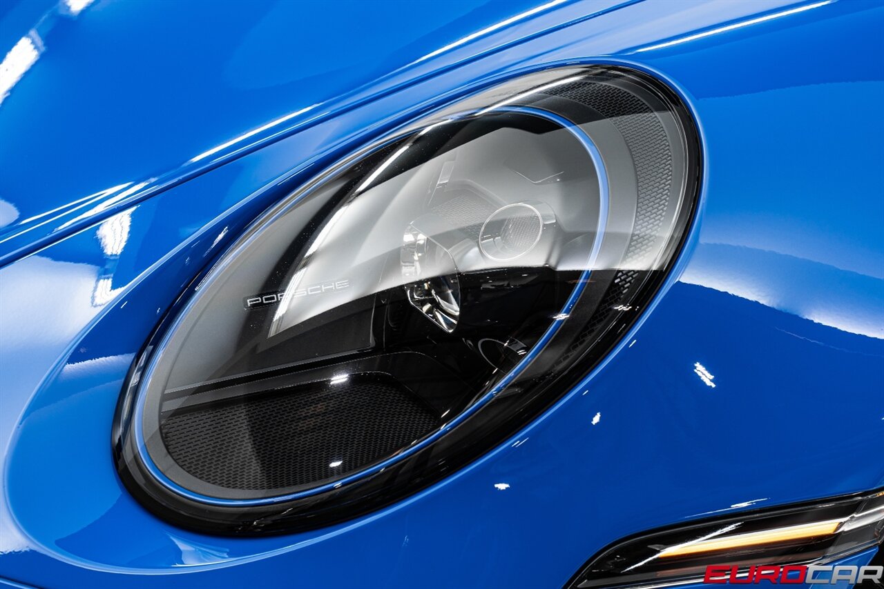 2022 Porsche 911 GT3 *CARBON FIBER BUCKET SEATS * FRONT LIFT * FRONT PPF* - Photo 13 - Costa Mesa, CA 92626