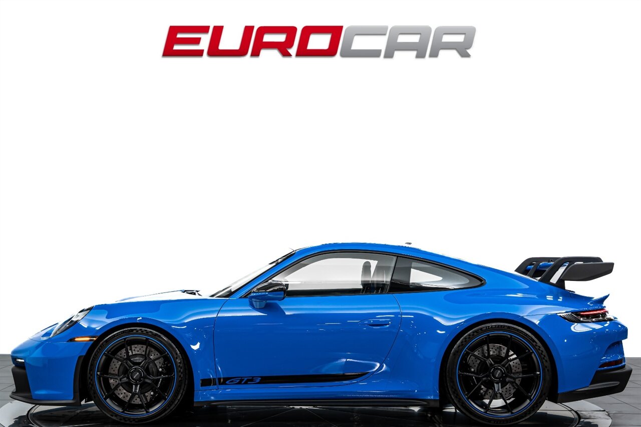 2022 Porsche 911 GT3 *CARBON FIBER BUCKET SEATS * FRONT LIFT * FRONT PPF* - Photo 2 - Costa Mesa, CA 92626