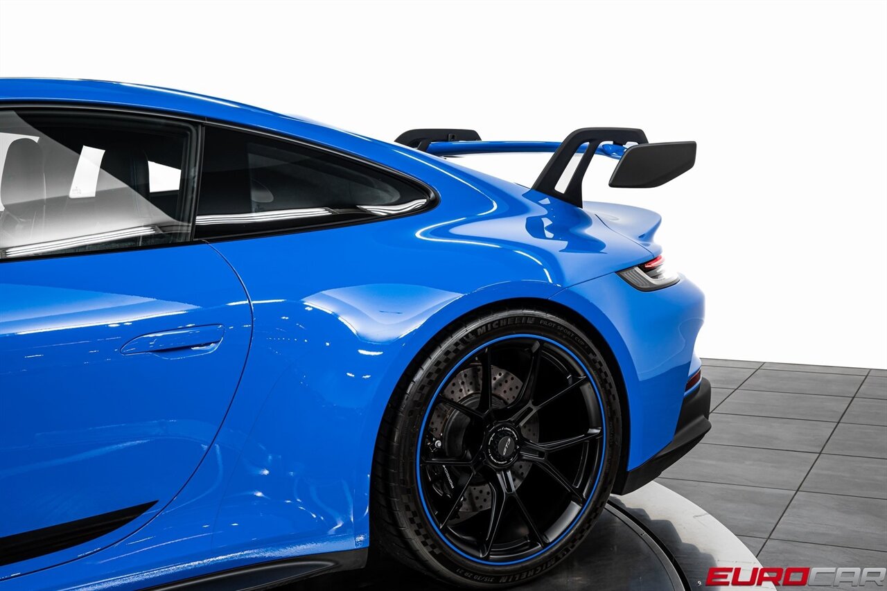 2022 Porsche 911 GT3 *CARBON FIBER BUCKET SEATS * FRONT AXLE LIFT * FRONT PPF* - Photo 18 - Costa Mesa, CA 92626