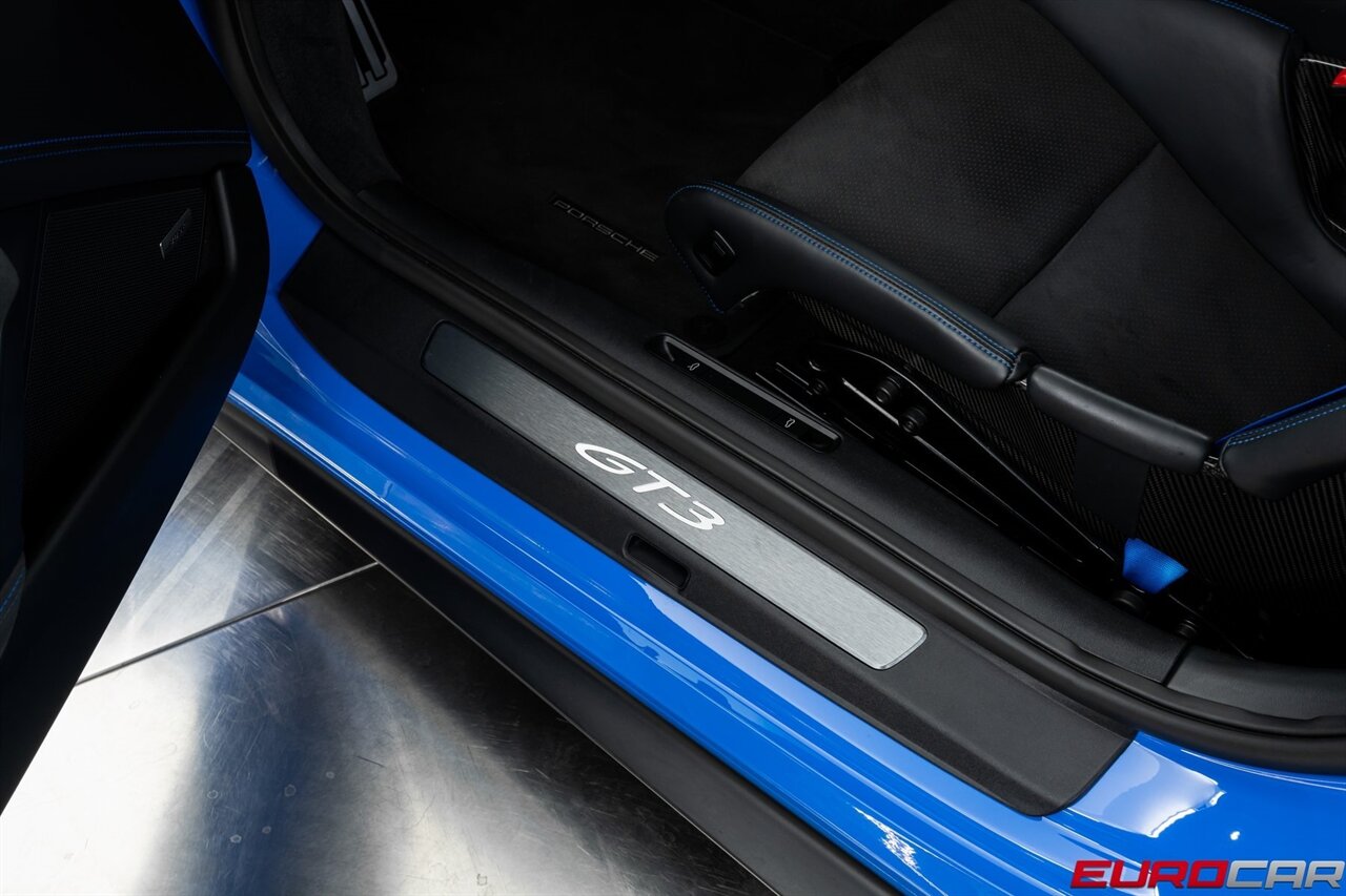 2022 Porsche 911 GT3 *CARBON FIBER BUCKET SEATS * FRONT AXLE LIFT * FRONT PPF* - Photo 51 - Costa Mesa, CA 92626