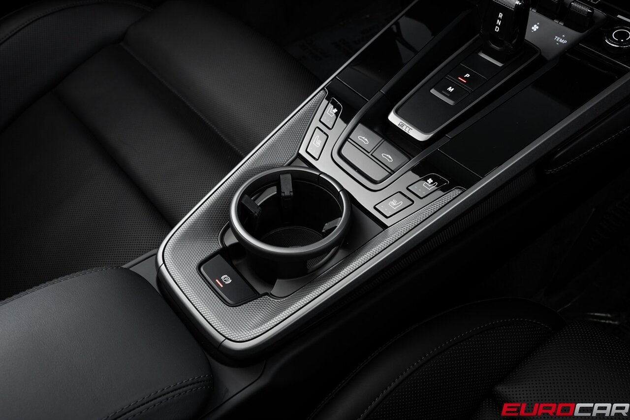2023 Porsche 911 Targa 4 *SPORT PACKAGE * PREMIUM PACKAGE * FRONT PPF* - Photo 34 - Costa Mesa, CA 92626
