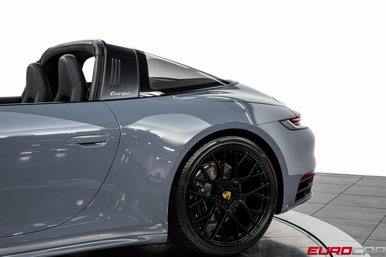 2023 Porsche 911 Targa 4 *SPORT PACKAGE * PREMIUM PACKAGE * FRONT PPF* - Photo 17 - Costa Mesa, CA 92626