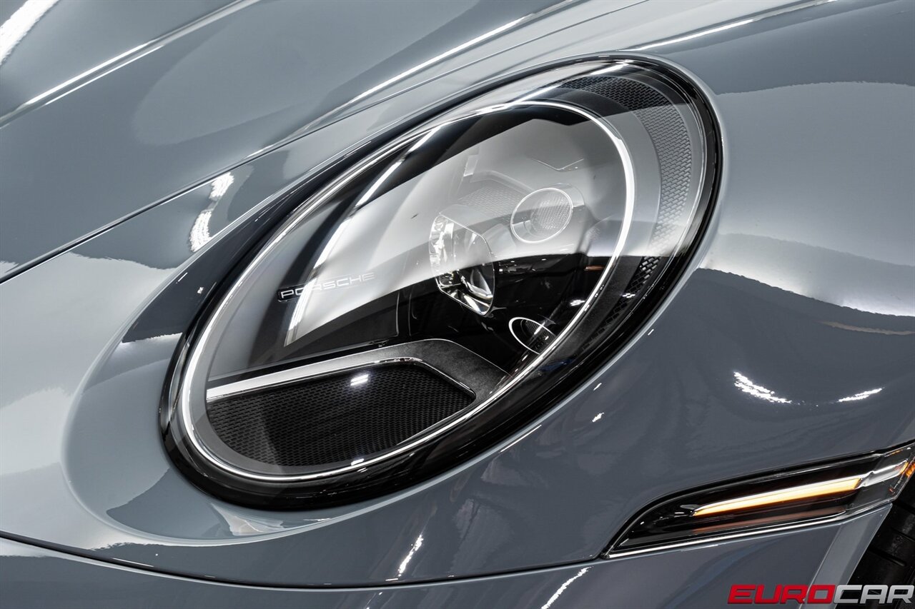 2023 Porsche 911 Targa 4 *SPORT PACKAGE * PREMIUM PACKAGE * FRONT PPF* - Photo 13 - Costa Mesa, CA 92626