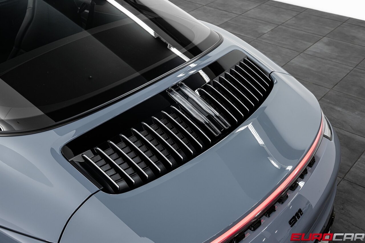 2023 Porsche 911 Targa 4 *SPORT PACKAGE * PREMIUM PACKAGE * FRONT PPF* - Photo 20 - Costa Mesa, CA 92626