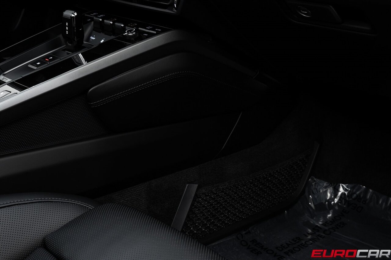2023 Porsche 911 Targa 4 *SPORT PACKAGE * PREMIUM PACKAGE * FRONT PPF* - Photo 37 - Costa Mesa, CA 92626