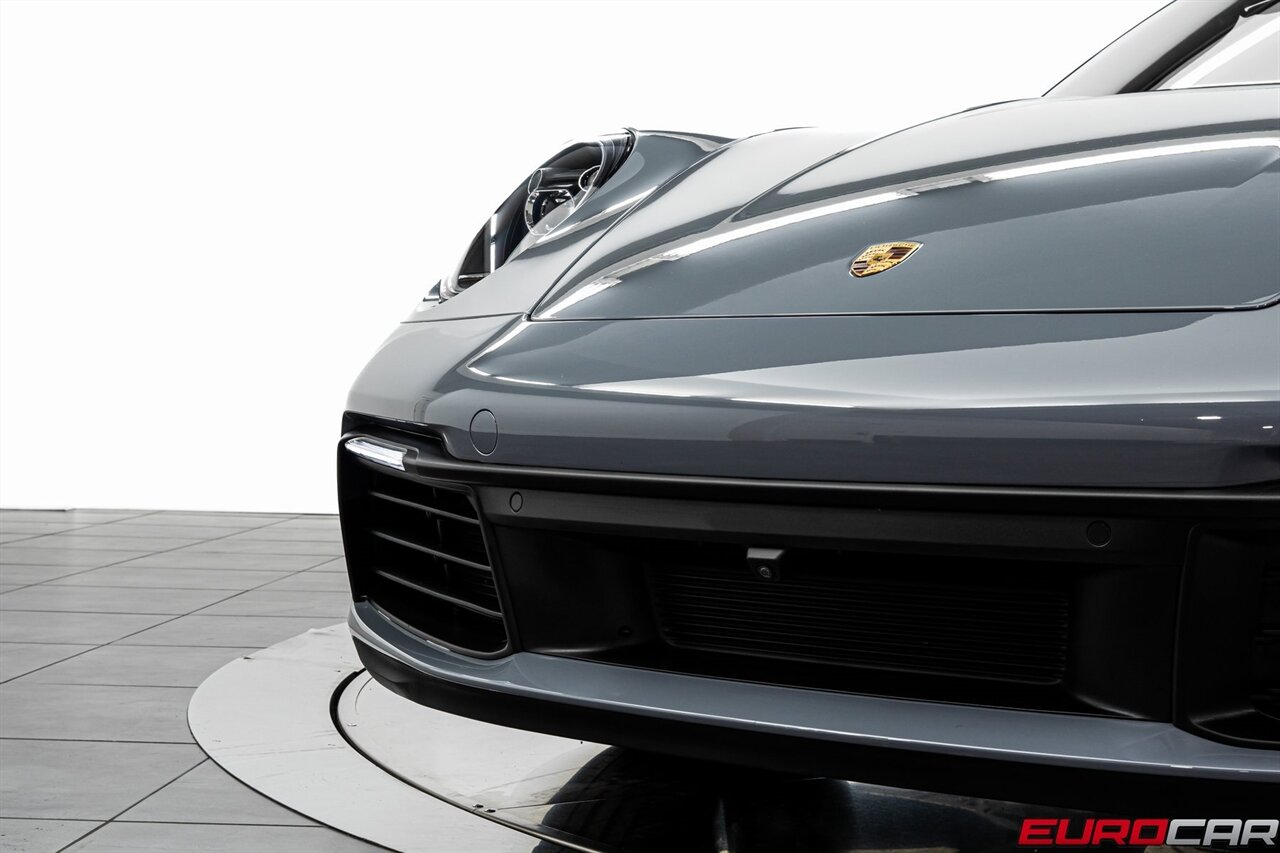 2023 Porsche 911 Targa 4 *SPORT PACKAGE * PREMIUM PACKAGE * FRONT PPF* - Photo 14 - Costa Mesa, CA 92626
