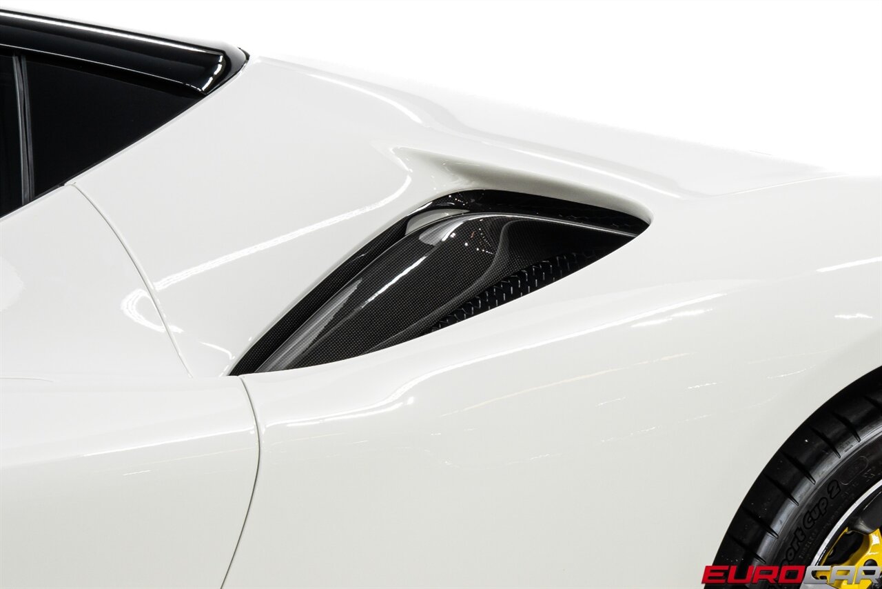 2023 Ferrari SF90 Stradale *HUGE CARBON OPTIONS * SUSPENSION LIFT * FULL BODY PPF* - Photo 18 - Costa Mesa, CA 92626