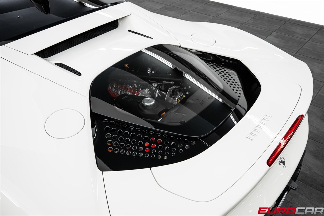 2023 Ferrari SF90 Stradale *HUGE CARBON OPTIONS * SUSPENSION LIFT * FULL BODY PPF* - Photo 23 - Costa Mesa, CA 92626