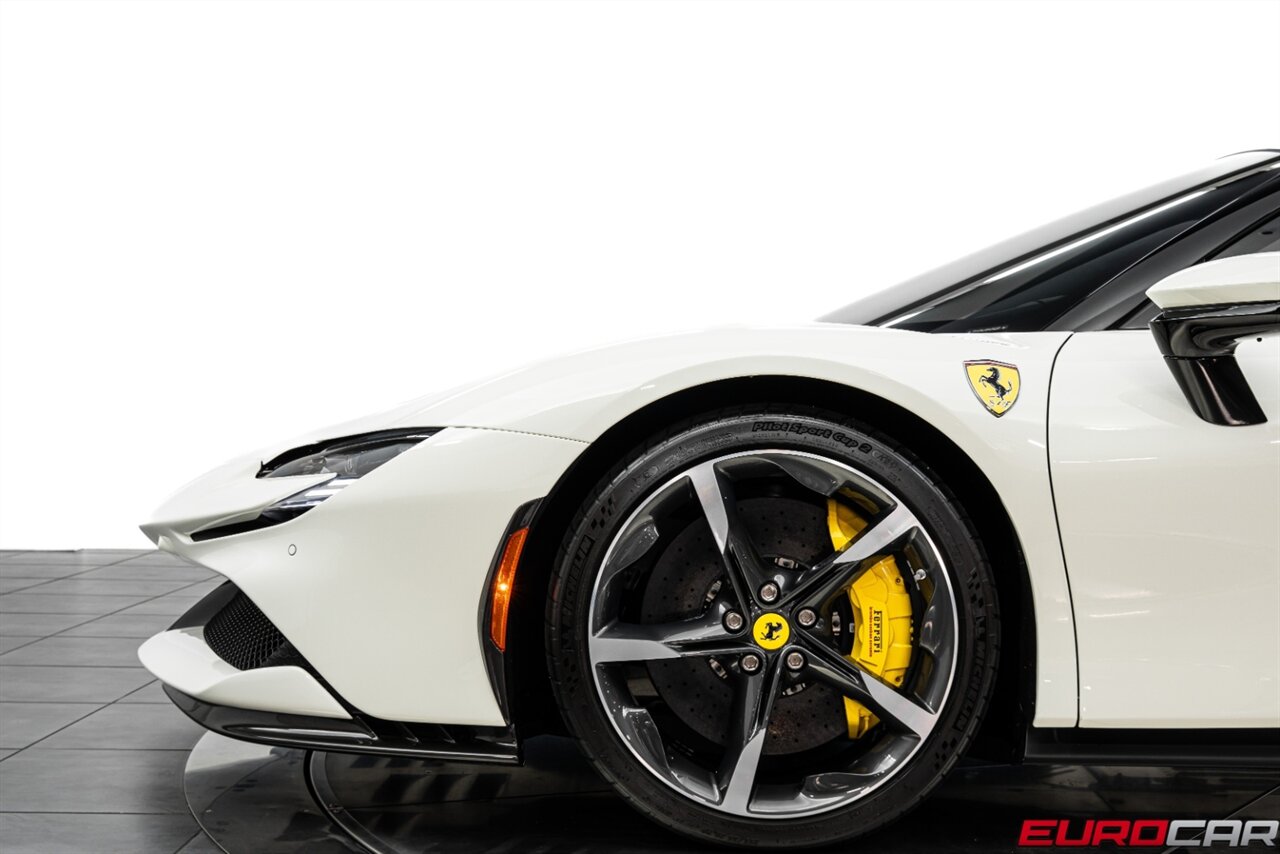 2023 Ferrari SF90 Stradale *HUGE CARBON OPTIONS * SUSPENSION LIFT * FULL BODY PPF* - Photo 20 - Costa Mesa, CA 92626