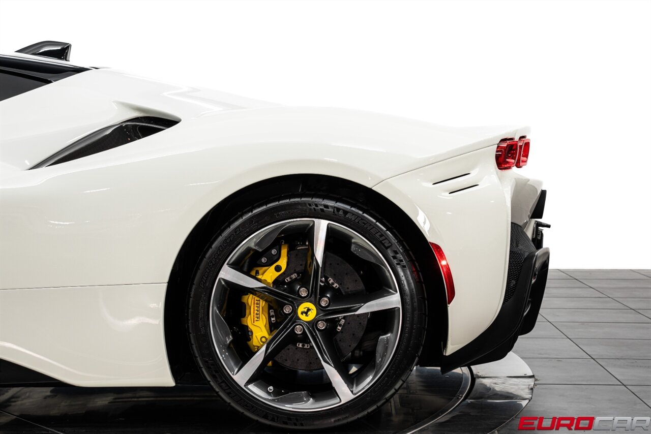 2023 Ferrari SF90 Stradale *HUGE CARBON OPTIONS * SUSPENSION LIFT * FULL BODY PPF* - Photo 21 - Costa Mesa, CA 92626