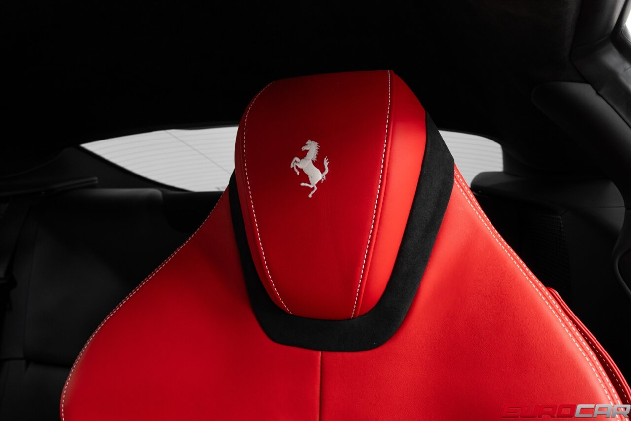 2022 Ferrari Roma *CARBON LED STEERING WHEEL * PASSENGER DISPLAY * FRONT PPF* - Photo 40 - Costa Mesa, CA 92626