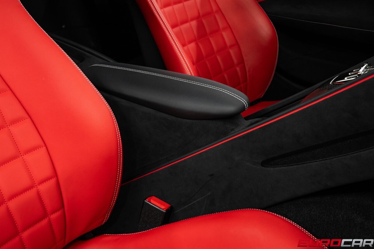 2022 Ferrari Roma *CARBON LED STEERING WHEEL * PASSENGER DISPLAY * FRONT PPF* - Photo 34 - Costa Mesa, CA 92626