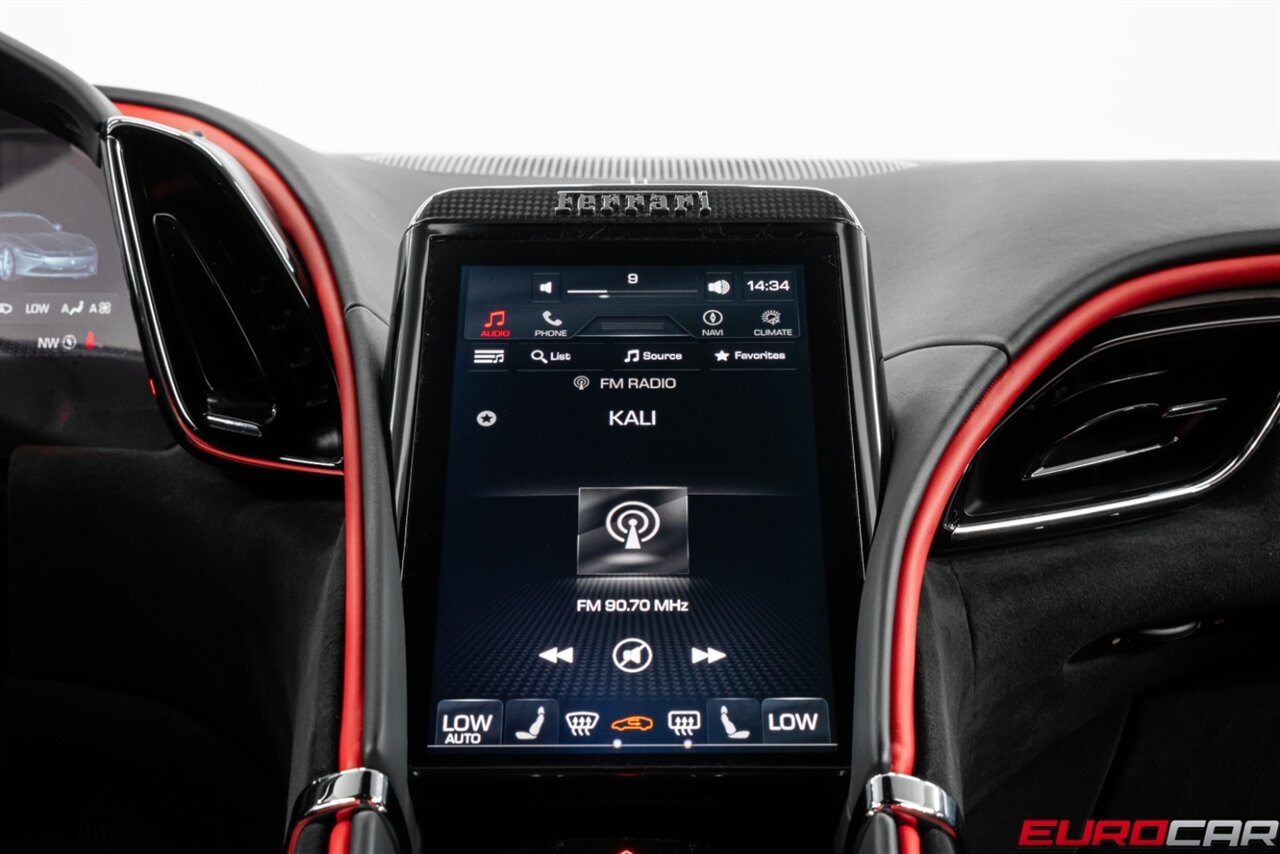 2022 Ferrari Roma *CARBON LED STEERING WHEEL * PASSENGER DISPLAY * FRONT PPF* - Photo 31 - Costa Mesa, CA 92626
