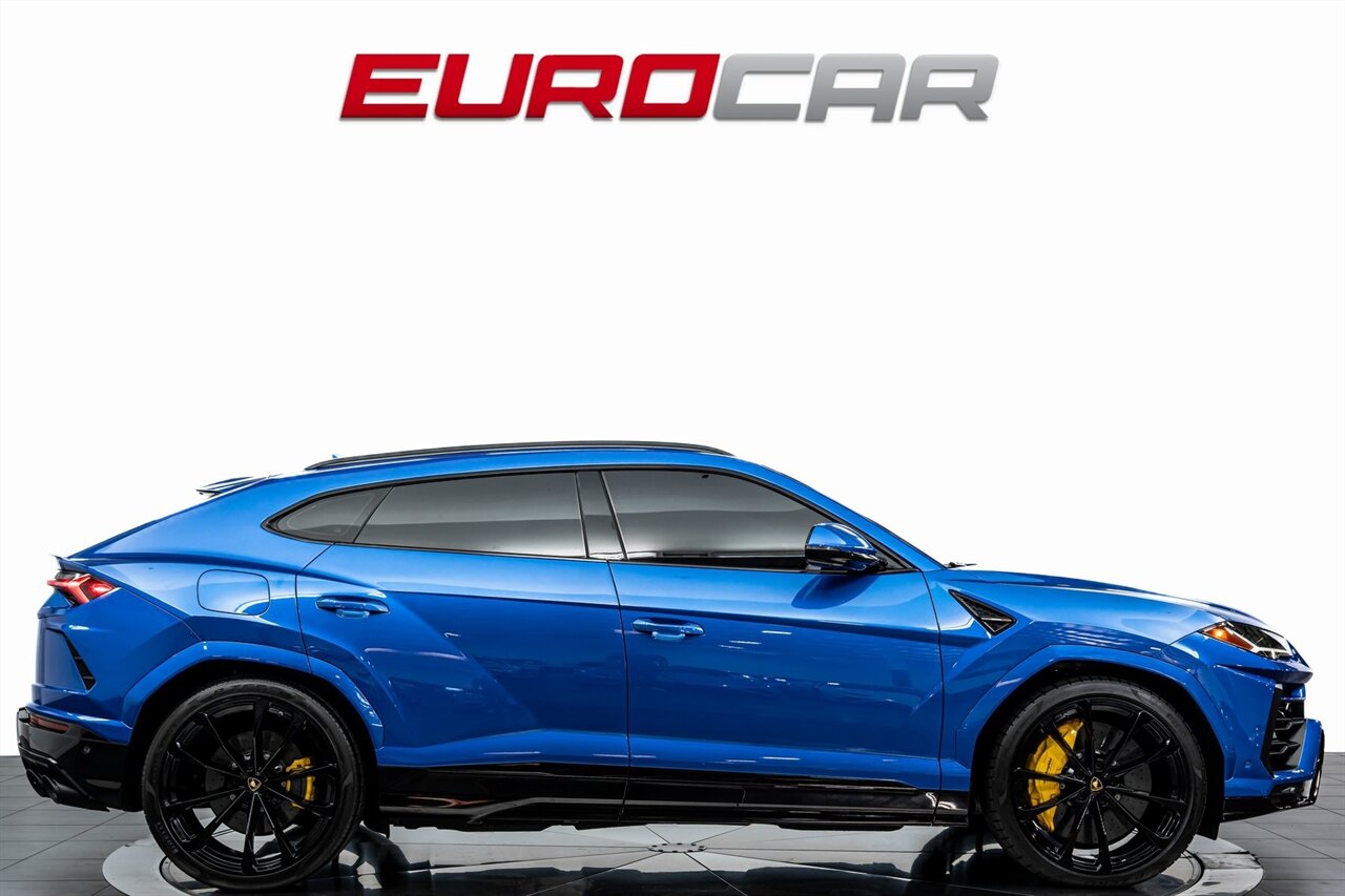 2021 Lamborghini Urus *IMMACULATE CONDITION* - Photo 6 - Costa Mesa, CA 92626