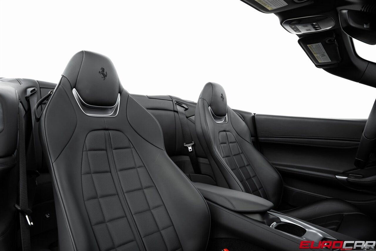 2020 Ferrari Portofino  *CARBON FIBER LED STEERING WHEEL * FACTORY MATTE * FULL BODY PPF* - Photo 42 - Costa Mesa, CA 92626