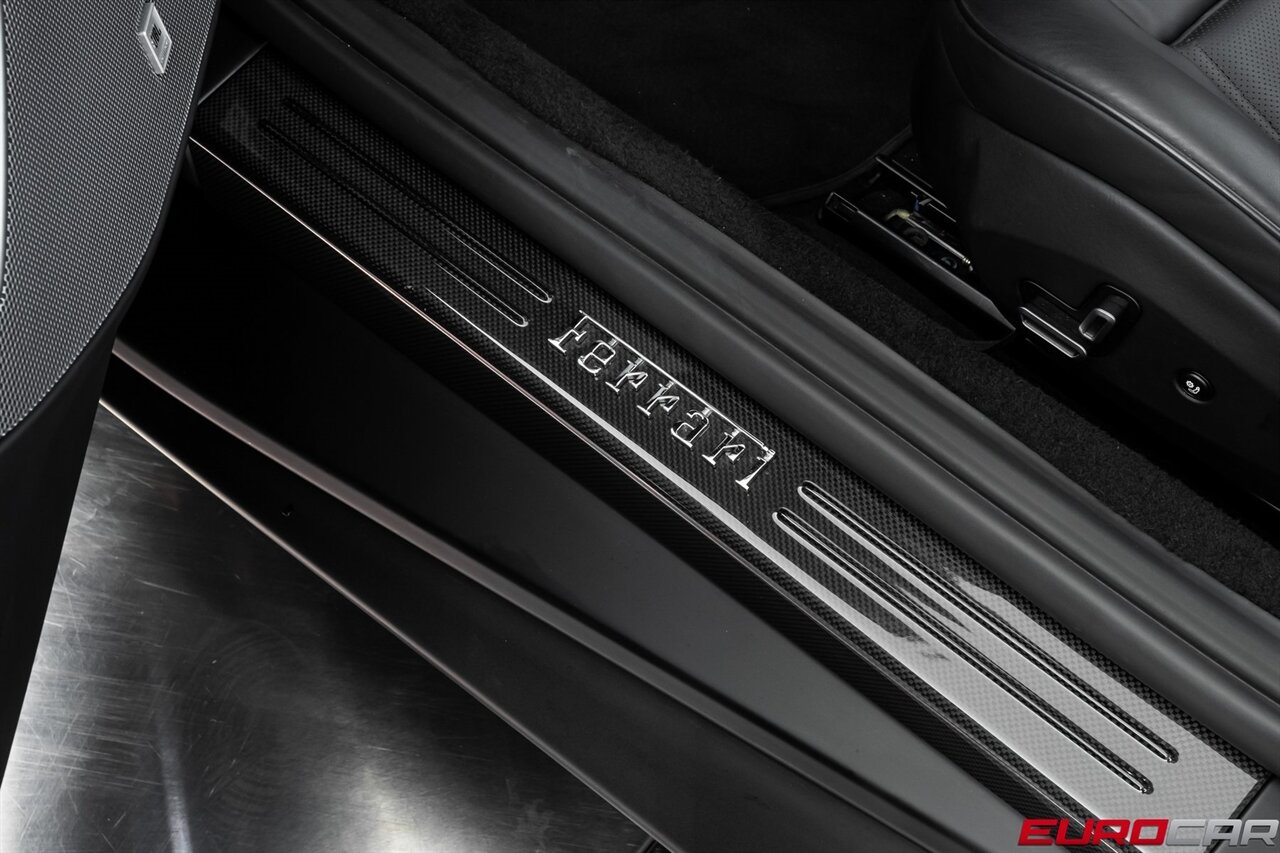 2020 Ferrari Portofino  *CARBON FIBER LED STEERING WHEEL * FACTORY MATTE * FULL BODY PPF* - Photo 49 - Costa Mesa, CA 92626