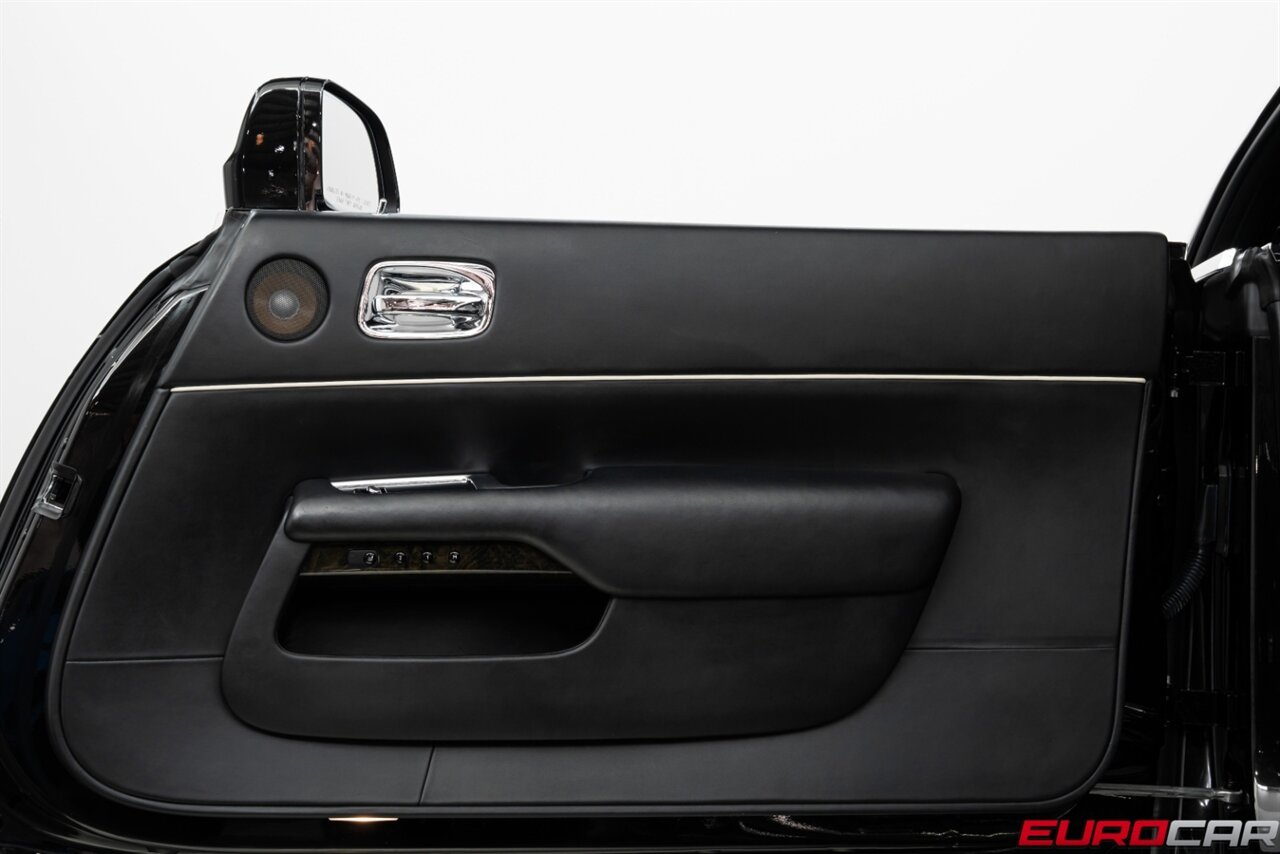 2016 Rolls-Royce Wraith  * STARLIGHT HEADLINER * FRESH SERVICE* - Photo 20 - Costa Mesa, CA 92626