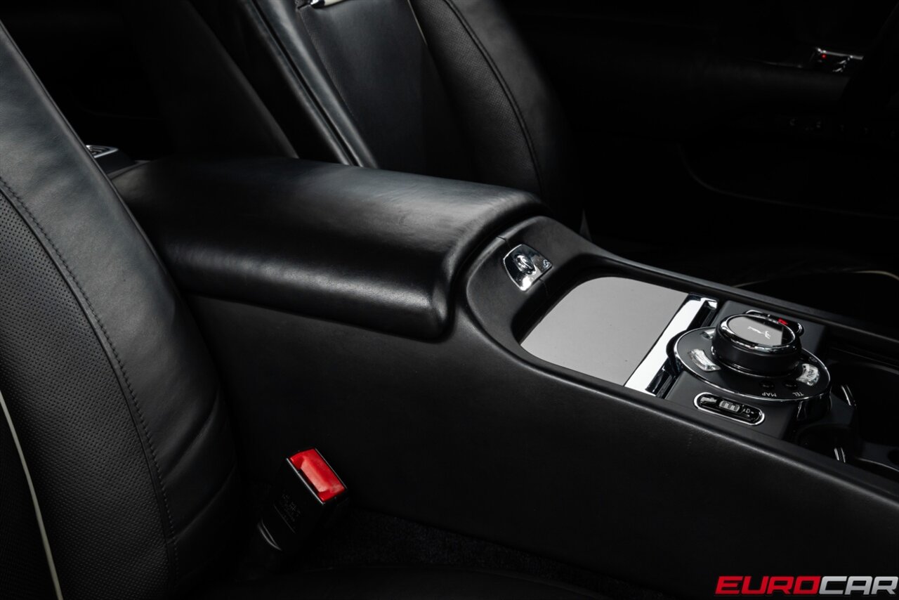2016 Rolls-Royce Wraith  * STARLIGHT HEADLINER * FRESH SERVICE* - Photo 30 - Costa Mesa, CA 92626