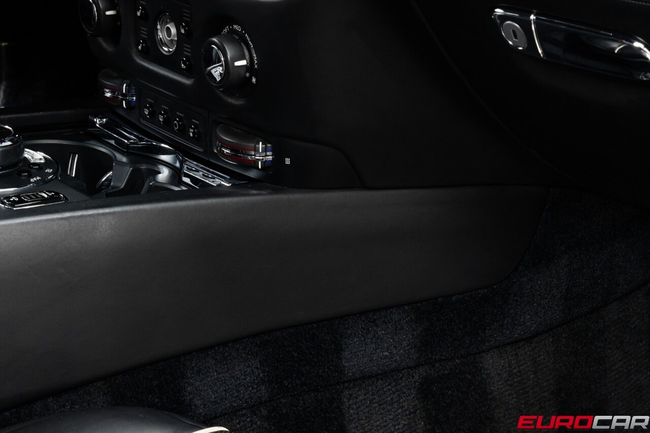 2016 Rolls-Royce Wraith  * STARLIGHT HEADLINER * FRESH SERVICE* - Photo 31 - Costa Mesa, CA 92626