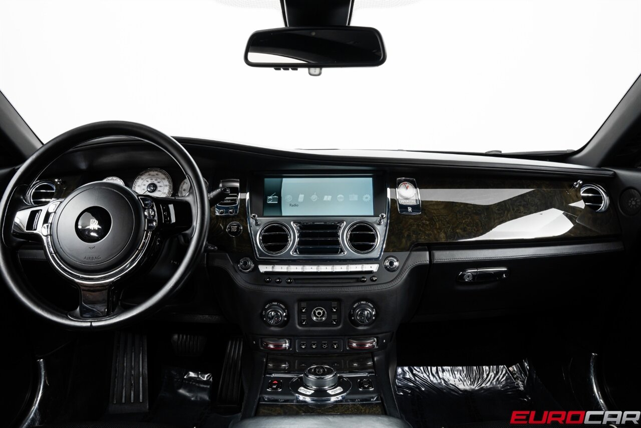 2016 Rolls-Royce Wraith  * STARLIGHT HEADLINER * FRESH SERVICE* - Photo 22 - Costa Mesa, CA 92626