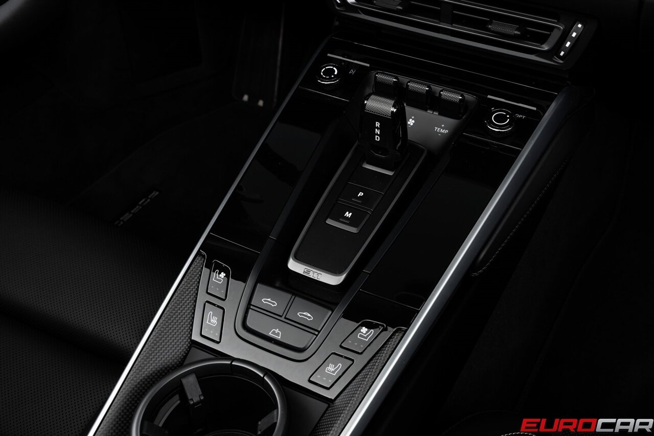 2025 Porsche 911 Turbo S *SPORTDESIGN PACKAGE * FRONT AXLE LIFT* - Photo 33 - Costa Mesa, CA 92626