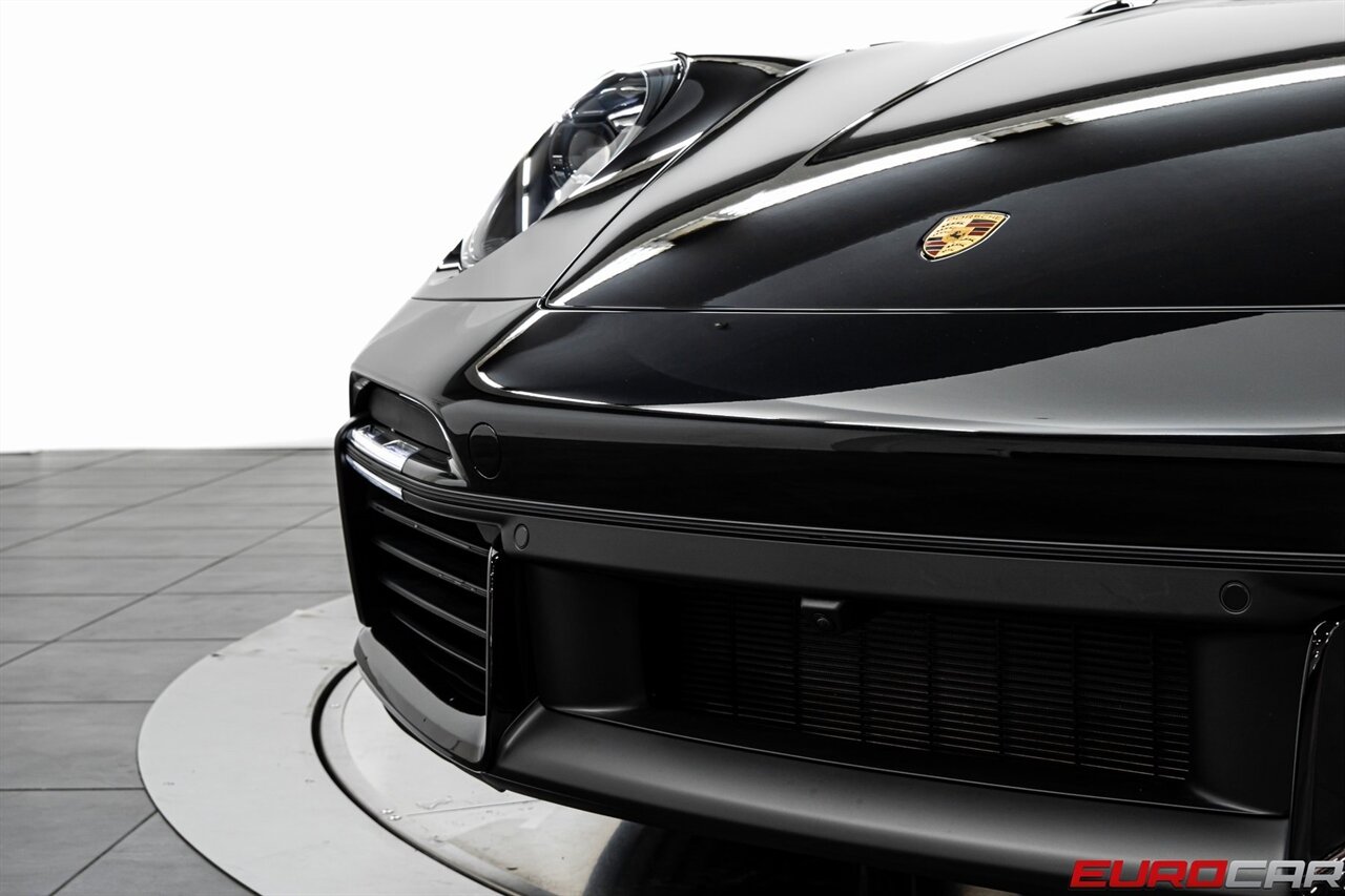 2025 Porsche 911 Turbo S *SPORTDESIGN PACKAGE * FRONT AXLE LIFT* - Photo 14 - Costa Mesa, CA 92626