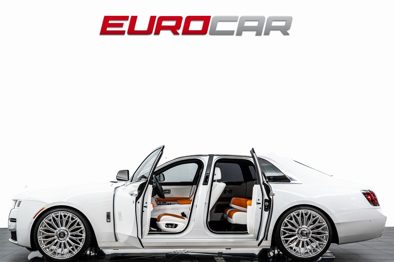 2023 Rolls-Royce Ghost *FORGIATO WHEELS * GHOST PACKAGE* - Photo 3 - Costa Mesa, CA 92626