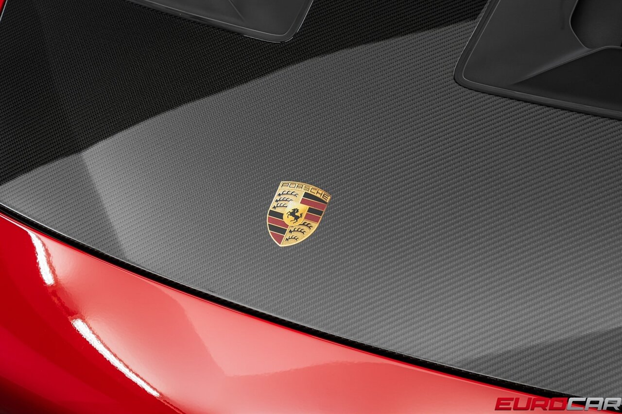 2025 Porsche 911 GT3 RS *WEISSACH PACKAGE * CARBON BUCKET SEATS* *WEISSACH PACKAGE * FRONT AXLE LIFT * RARE COLOR* - Photo 10 - Costa Mesa, CA 92626