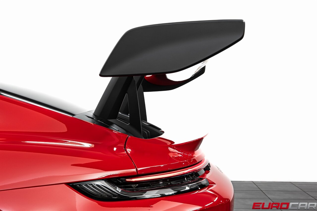 2025 Porsche 911 GT3 RS *WEISSACH PACKAGE * CARBON BUCKET SEATS* *WEISSACH PACKAGE * FRONT AXLE LIFT * RARE COLOR* - Photo 22 - Costa Mesa, CA 92626