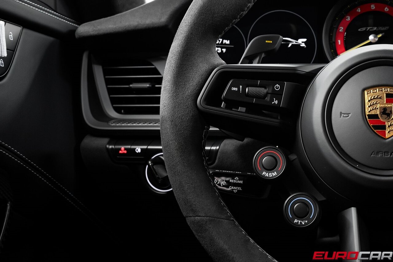 2025 Porsche 911 GT3 RS *WEISSACH PACKAGE * CARBON BUCKET SEATS* *WEISSACH PACKAGE * FRONT AXLE LIFT * RARE COLOR* - Photo 33 - Costa Mesa, CA 92626