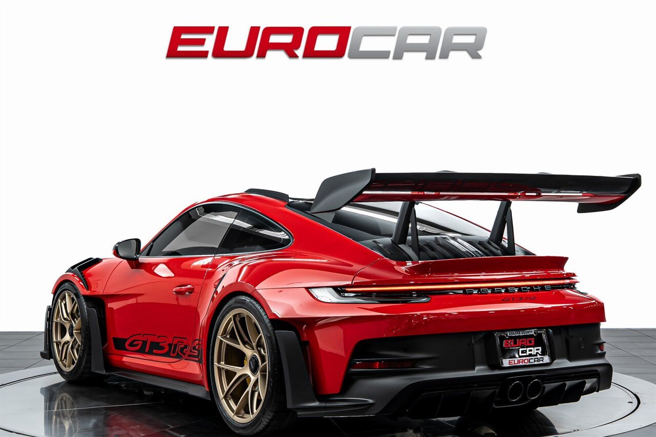 2025 Porsche 911 GT3 RS *WEISSACH PACKAGE * CARBON BUCKET SEATS*  *WEISSACH PACKAGE * FRONT AXLE LIFT * RARE COLOR* - Photo 3 - Costa Mesa, CA 92626