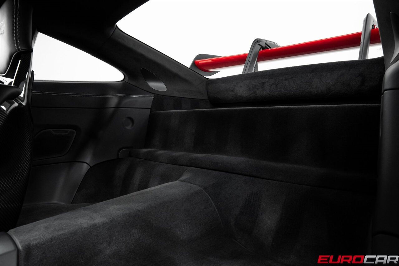 2025 Porsche 911 GT3 RS *WEISSACH PACKAGE * CARBON BUCKET SEATS* *WEISSACH PACKAGE * FRONT AXLE LIFT * RARE COLOR* - Photo 47 - Costa Mesa, CA 92626