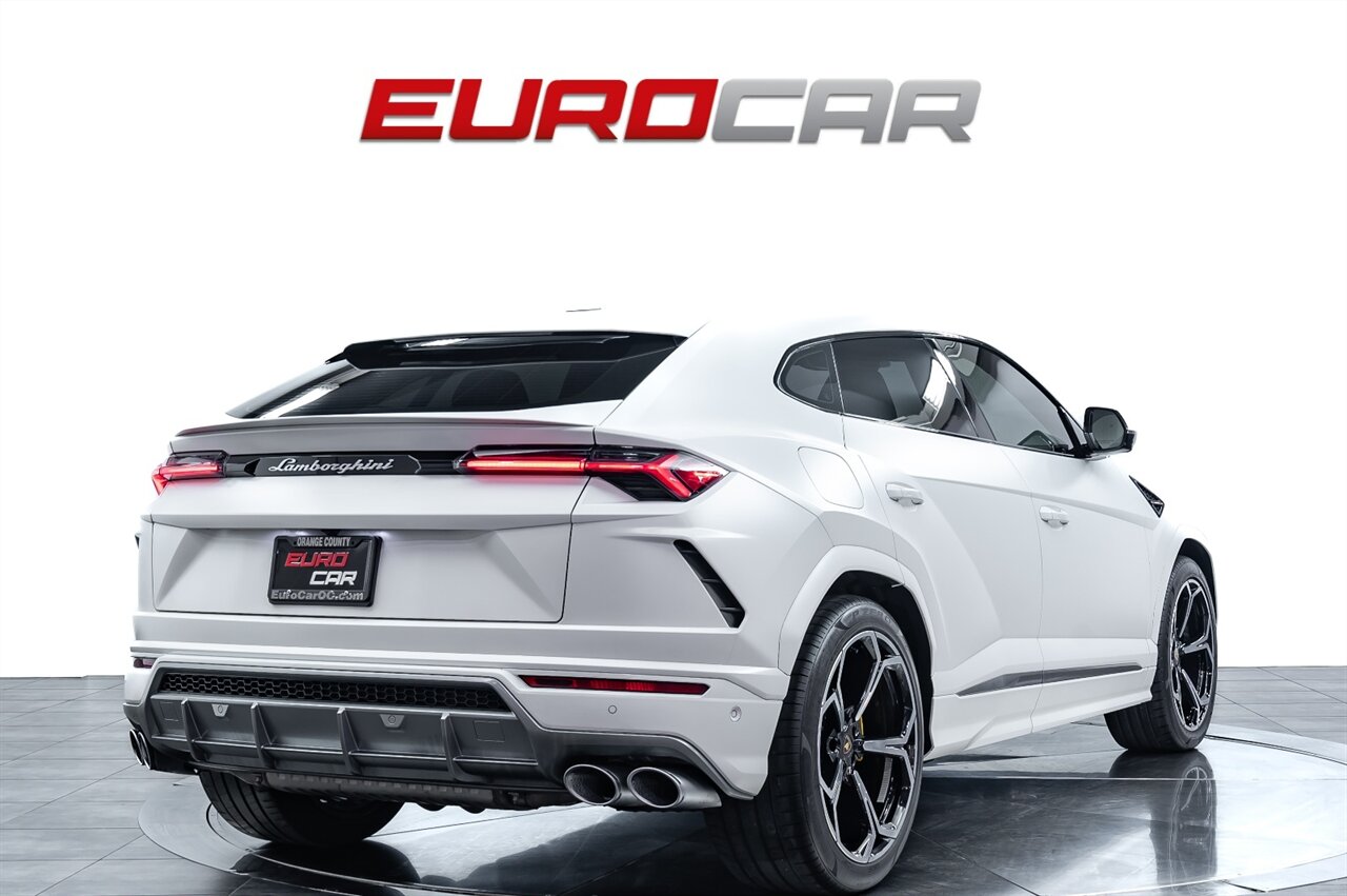 2022 Lamborghini Urus  *SATIN PPF * BODY COLOR STYLE PACKAGE* - Photo 5 - Costa Mesa, CA 92626