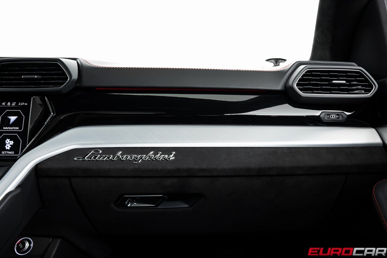 2022 Lamborghini Urus *HIGH GLOSS BLACK STYLE PACKAGE * FRONT PPF* - Photo 30 - Costa Mesa, CA 92626