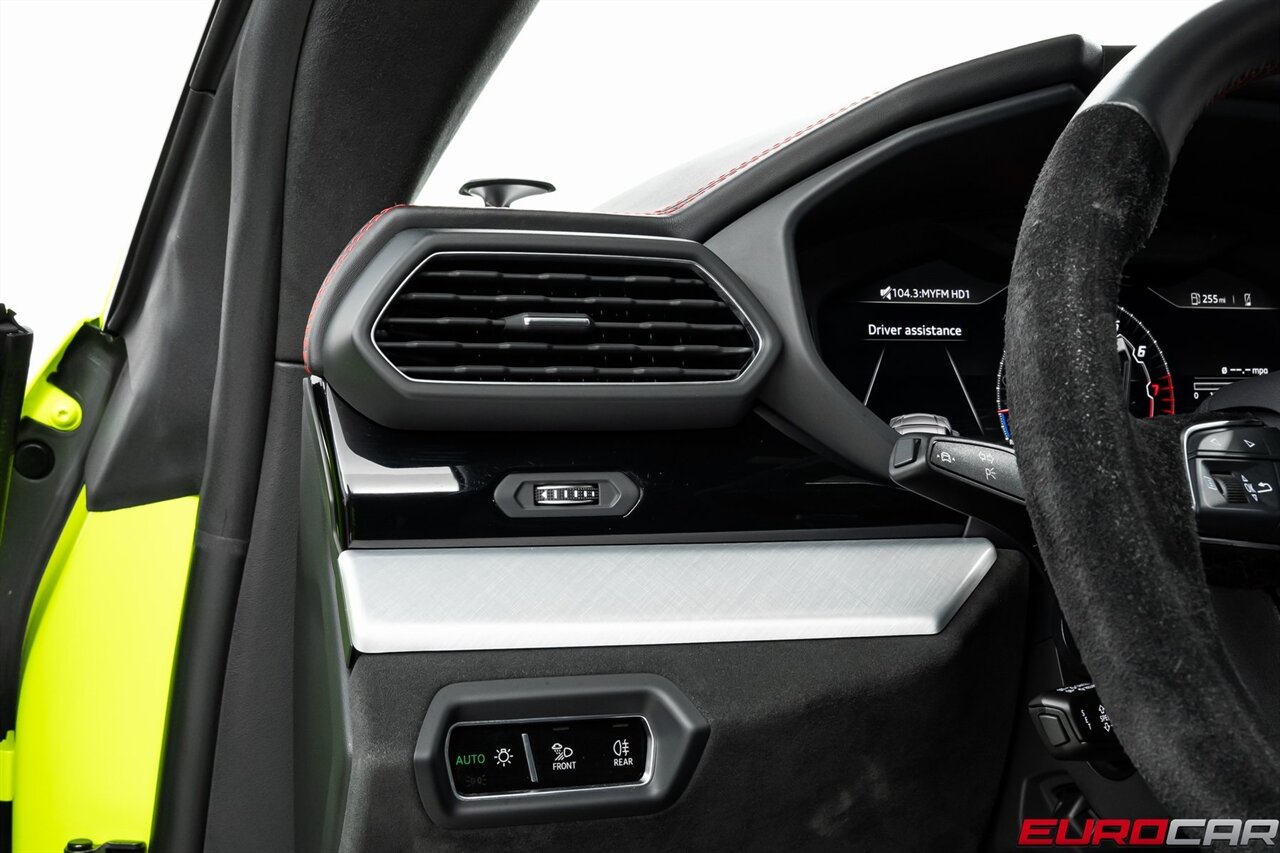 2022 Lamborghini Urus *HIGH GLOSS BLACK STYLE PACKAGE * FRONT PPF* - Photo 25 - Costa Mesa, CA 92626