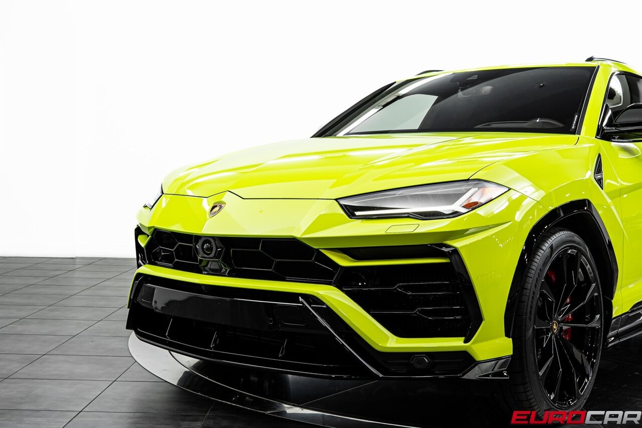 2022 Lamborghini Urus *HIGH GLOSS BLACK STYLE PACKAGE * FRONT PPF* - Photo 11 - Costa Mesa, CA 92626