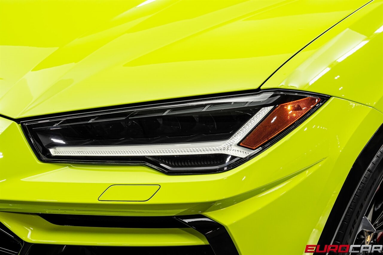 2022 Lamborghini Urus *HIGH GLOSS BLACK STYLE PACKAGE * FRONT PPF* - Photo 10 - Costa Mesa, CA 92626