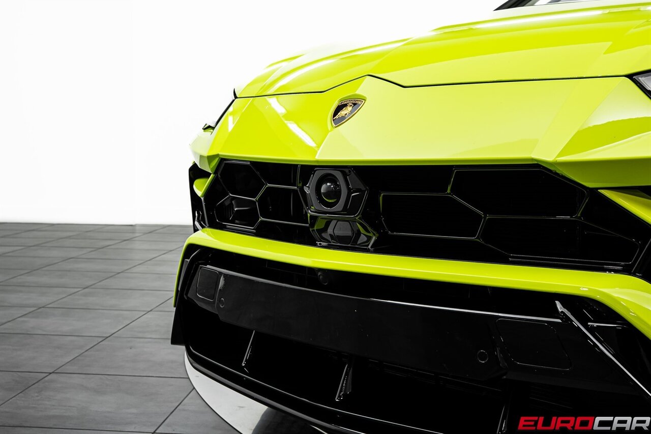 2022 Lamborghini Urus *HIGH GLOSS BLACK STYLE PACKAGE * FRONT PPF* - Photo 9 - Costa Mesa, CA 92626