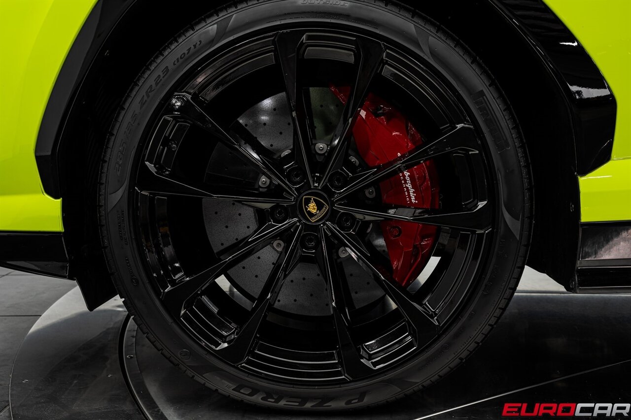 2022 Lamborghini Urus *HIGH GLOSS BLACK STYLE PACKAGE * FRONT PPF* - Photo 19 - Costa Mesa, CA 92626