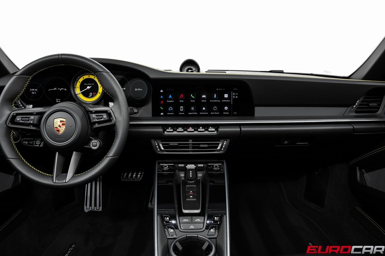 2025 Porsche 911 Turbo S  *HUGE OPTIONS * SPORTDESIGN PACKAGE * FRONT AXLE LIFT* - Photo 29 - Costa Mesa, CA 92626