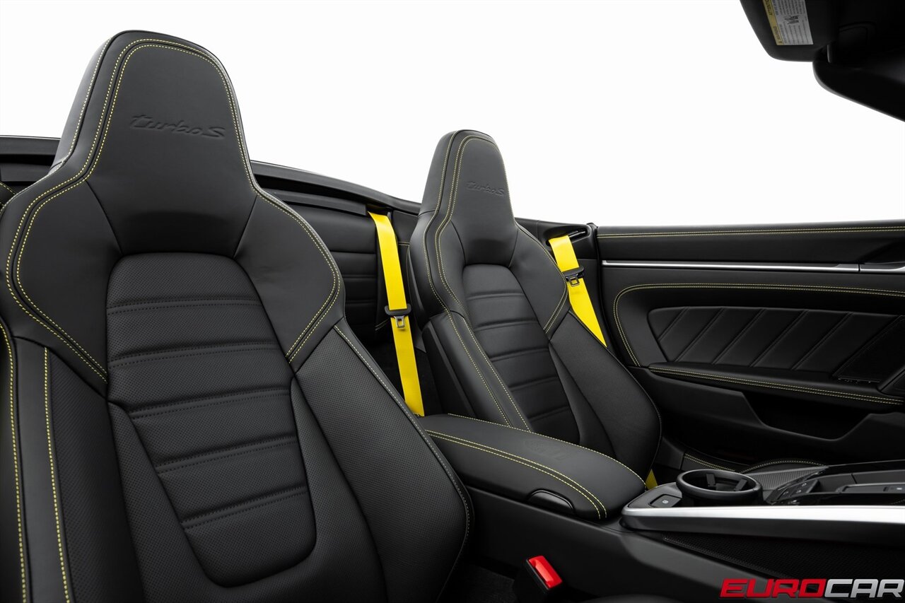 2025 Porsche 911 Turbo S  *HUGE OPTIONS * SPORTDESIGN PACKAGE * FRONT AXLE LIFT* - Photo 44 - Costa Mesa, CA 92626