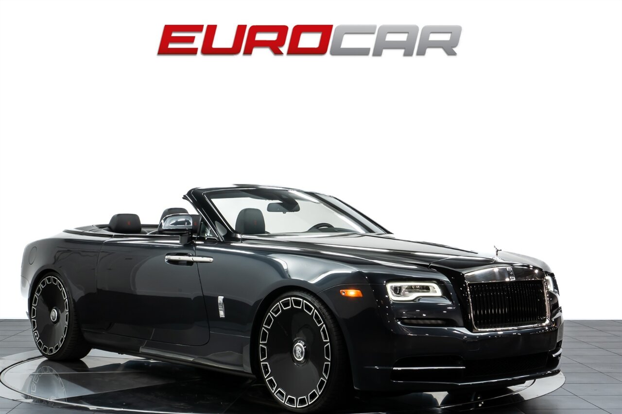 2020 Rolls-Royce Dawn  *RR SIGNATURE PACKAGE * INTERIOR DETAIL PACKAGE * 24 " WHEELS* - Photo 9 - Costa Mesa, CA 92626