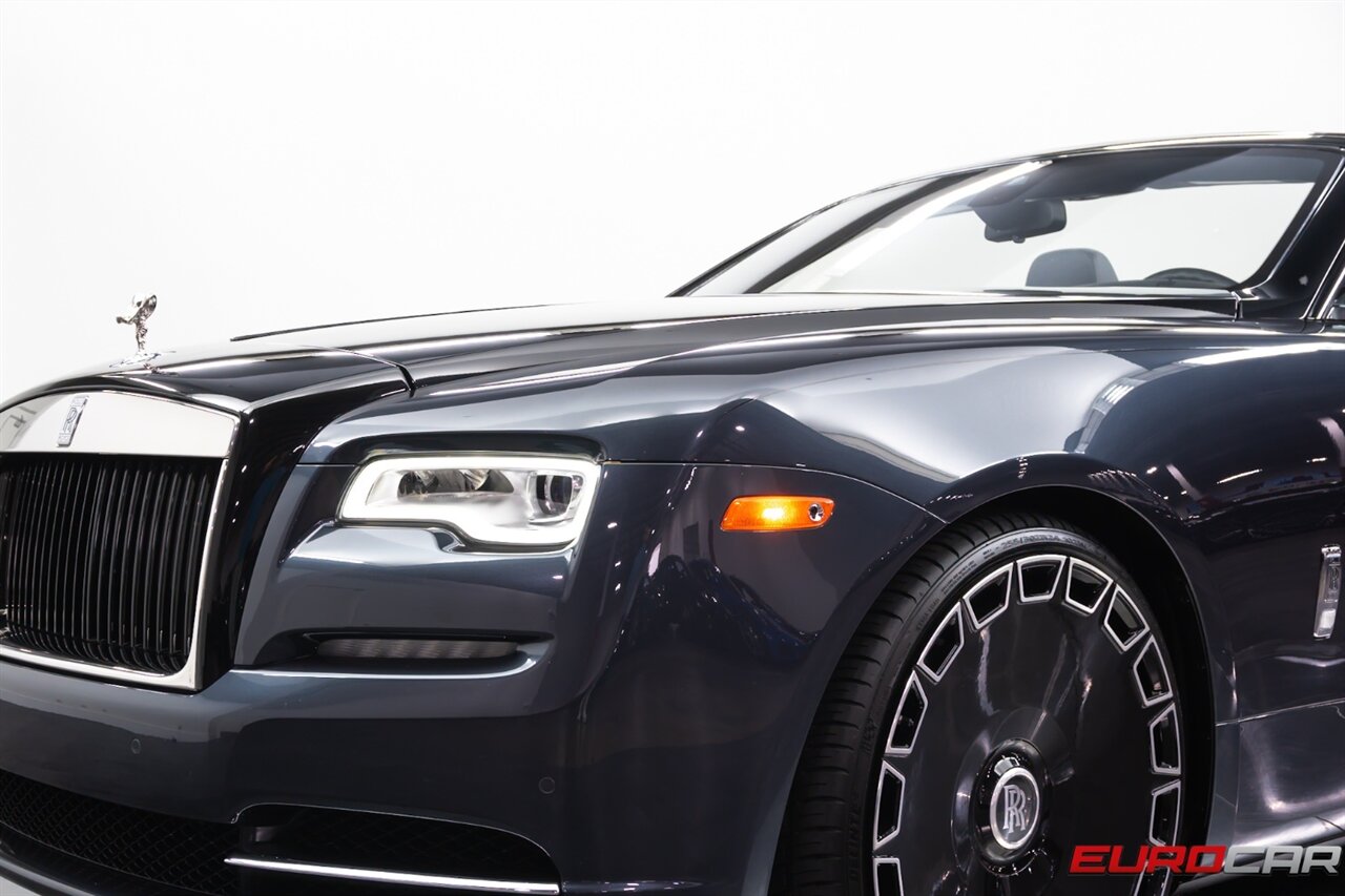 2020 Rolls-Royce Dawn  *RR SIGNATURE PACKAGE * INTERIOR DETAIL PACKAGE * 24 " WHEELS* - Photo 11 - Costa Mesa, CA 92626