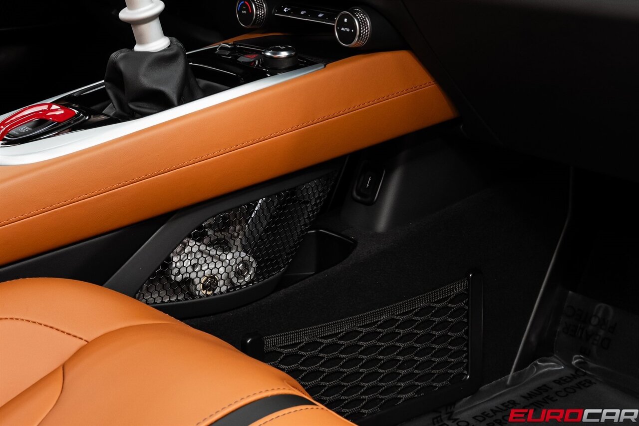 2025 Lotus Emira *6-SPEED MANUAL * NEW CAR*   - Photo 33 - Costa Mesa, CA 92626