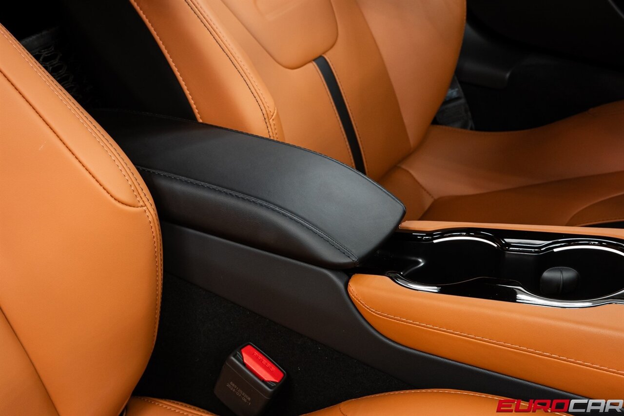 2025 Lotus Emira *6-SPEED MANUAL * NEW CAR*   - Photo 32 - Costa Mesa, CA 92626