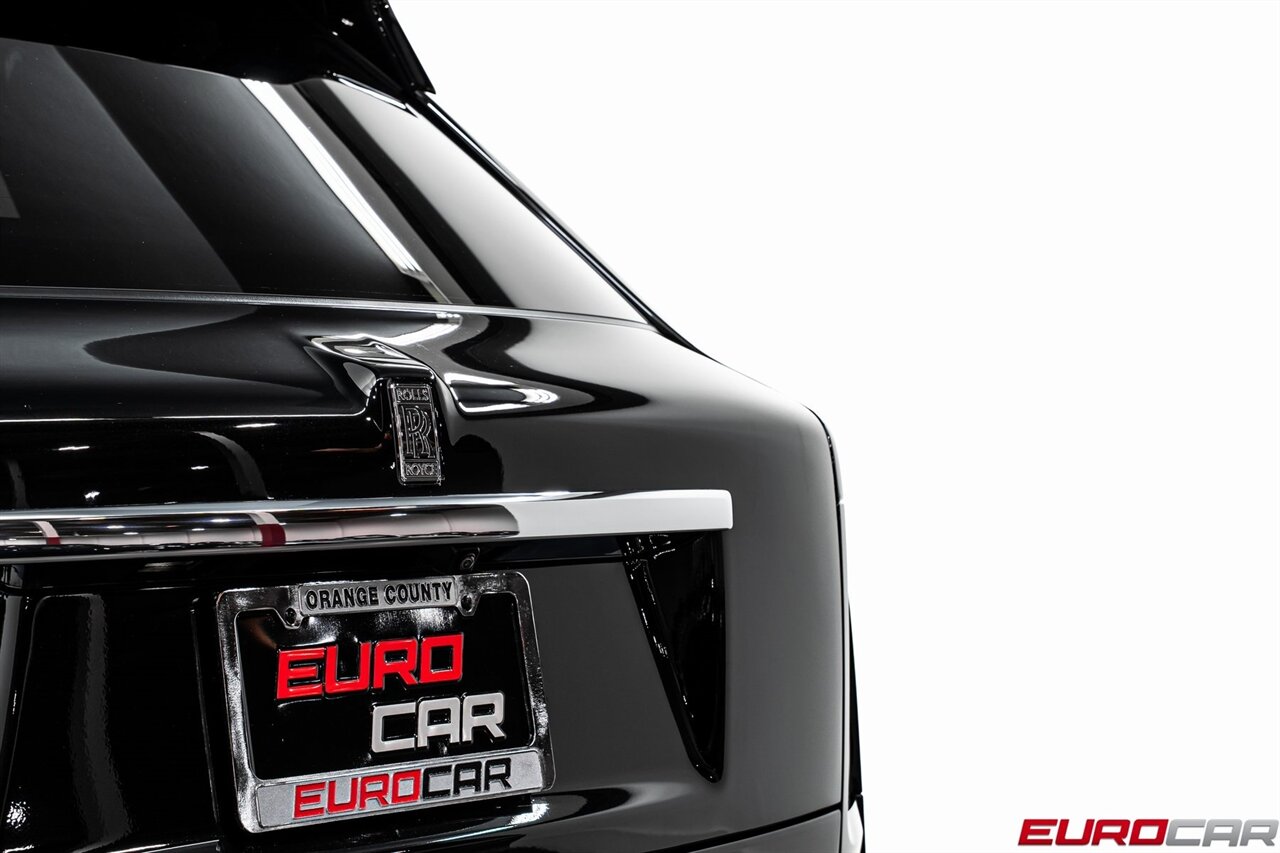 2020 Rolls-Royce Cullinan *STARLIGHT HEADLINER * REAR THEATER CONFIGURATION*   - Photo 19 - Costa Mesa, CA 92626